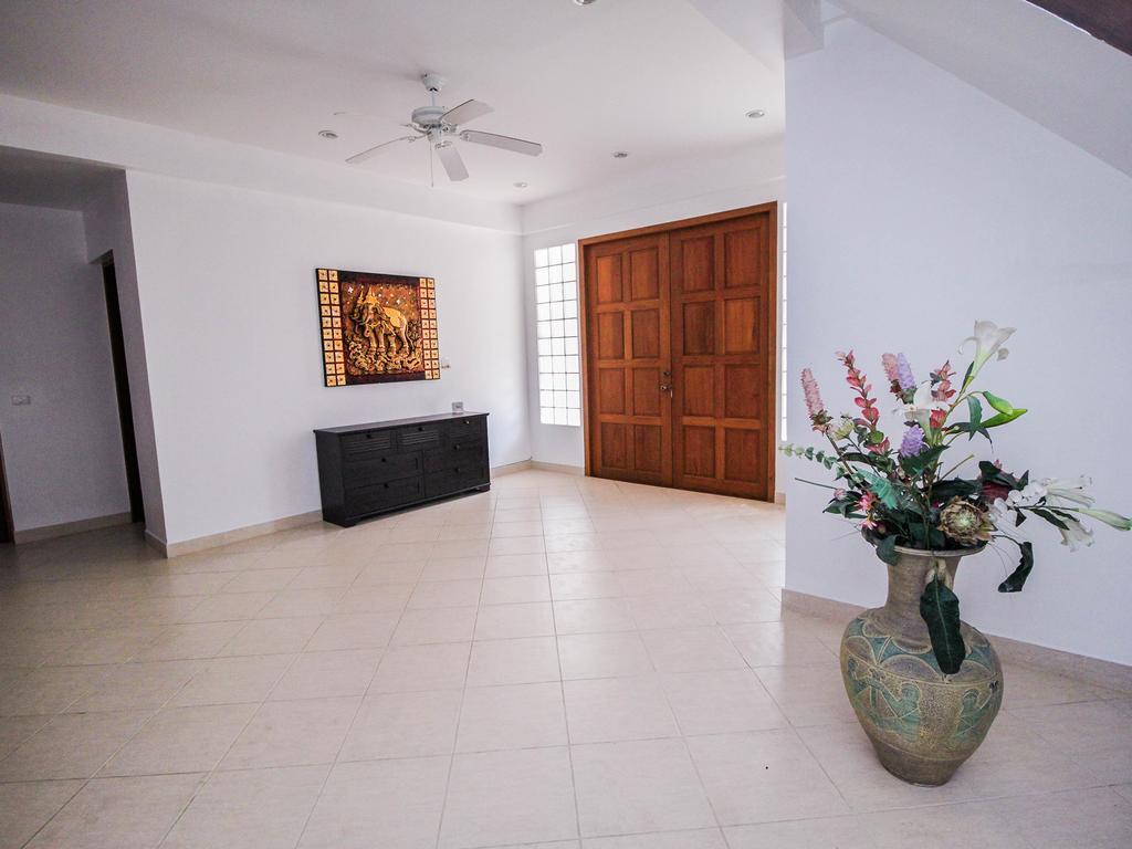 Naklua Pool Villa By Pattaya Sunny Rentals Ngoại thất bức ảnh