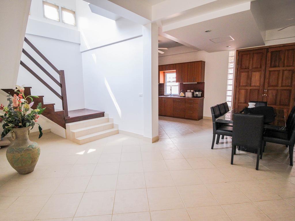 Naklua Pool Villa By Pattaya Sunny Rentals Ngoại thất bức ảnh